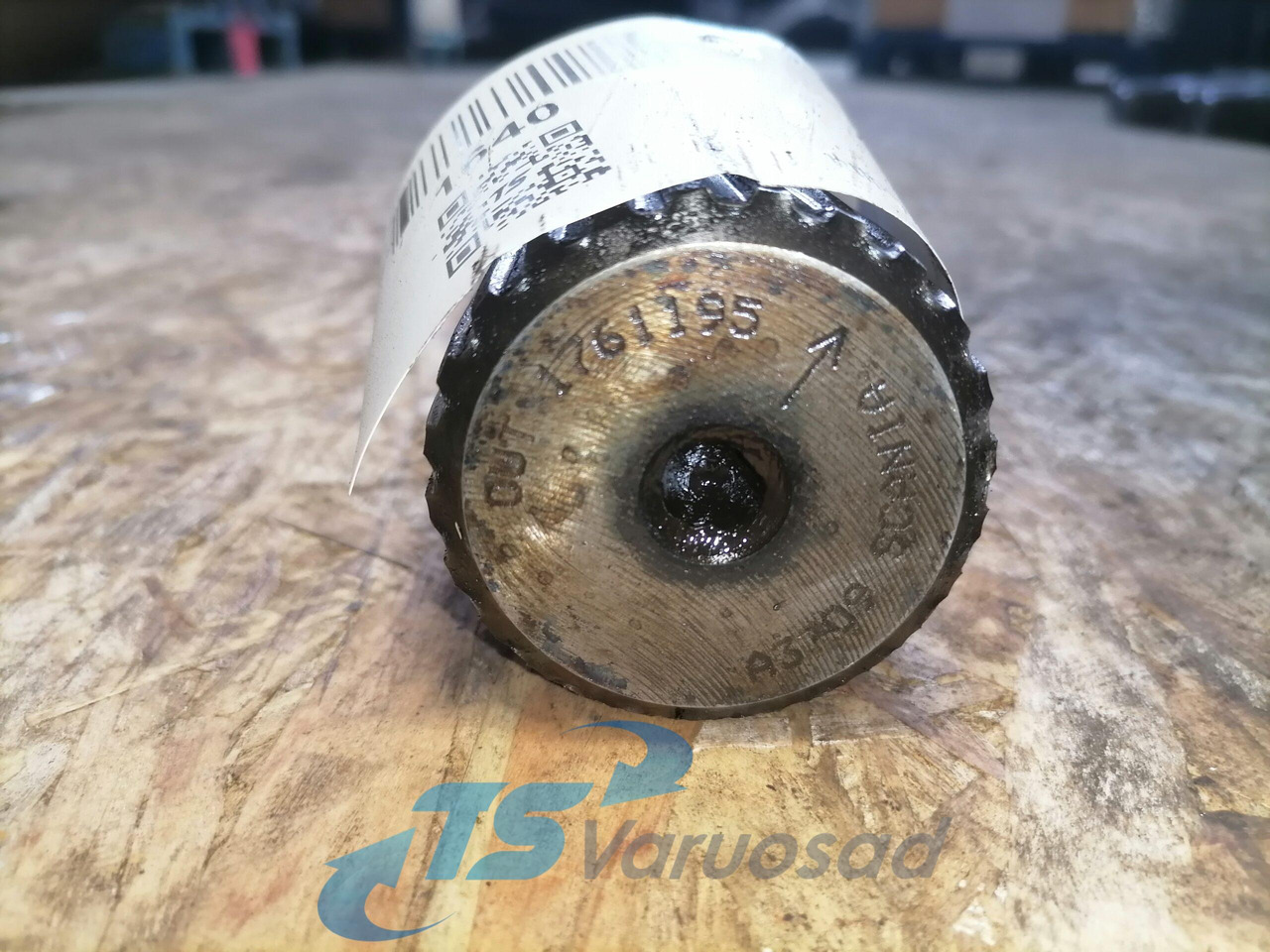 Scania Drive shaft 1761195 - Féltengely - Teherautó: 4 kép. Scania Drive shaft 1761195 - Féltengely - Teherautó: 4 kép.