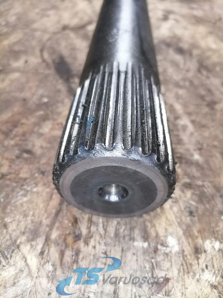 Scania Drive shaft 1761195 - Féltengely - Teherautó: 5 kép. Scania Drive shaft 1761195 - Féltengely - Teherautó: 5 kép.