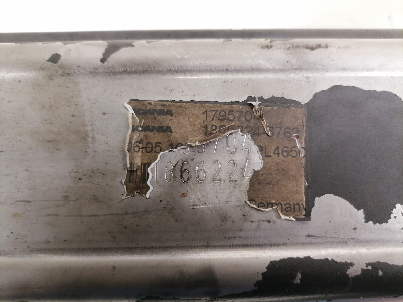 Scania EGR cooler 1795704 - EGR hűtő - Teherautó: 5 kép. Scania EGR cooler 1795704 - EGR hűtő - Teherautó: 5 kép.