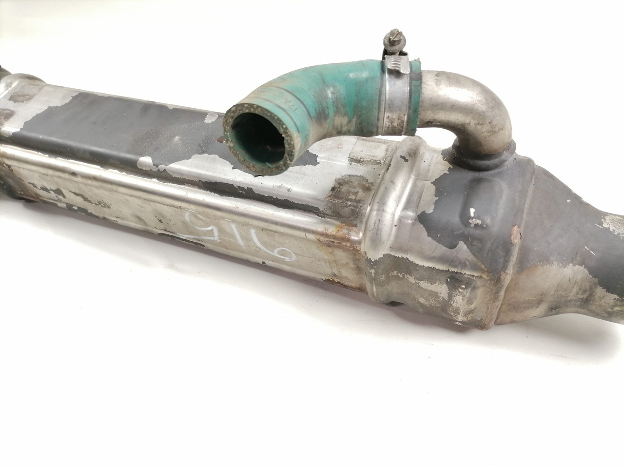 Scania EGR cooler 1795704 - EGR hűtő - Teherautó: 4 kép. Scania EGR cooler 1795704 - EGR hűtő - Teherautó: 4 kép.