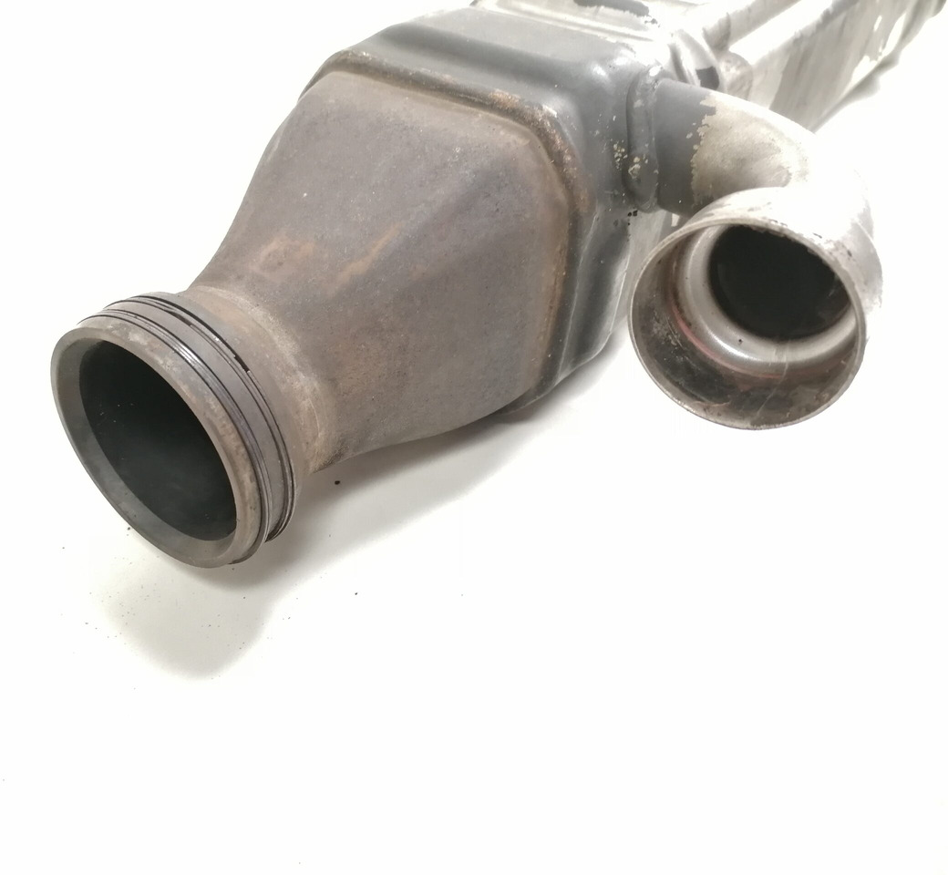 Scania EGR cooler 1795704 - EGR hűtő - Teherautó: 3 kép. Scania EGR cooler 1795704 - EGR hűtő - Teherautó: 3 kép.