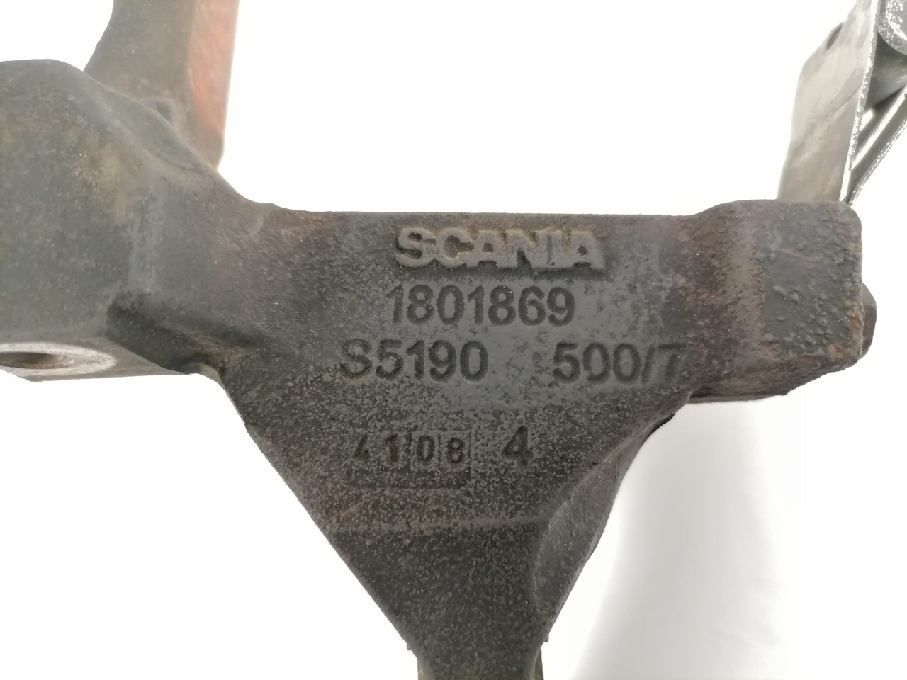 Scania EGR jahuti kandur 1801869 - EGR hűtő - Teherautó: 2 kép. Scania EGR jahuti kandur 1801869 - EGR hűtő - Teherautó: 2 kép.