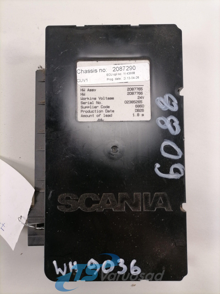 Scania Ecu, VIS 1943668 - ECU - Teherautó: 3 kép. Scania Ecu, VIS 1943668 - ECU - Teherautó: 3 kép.