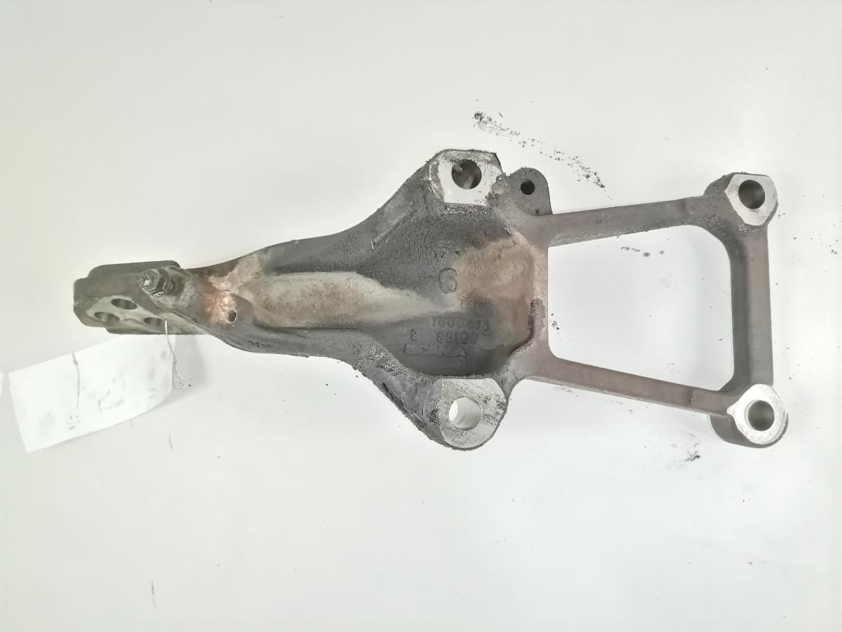 Scania Engine bracket 1503076 - Motor és alkatrészek - Teherautó: 4 kép. Scania Engine bracket 1503076 - Motor és alkatrészek - Teherautó: 4 kép.