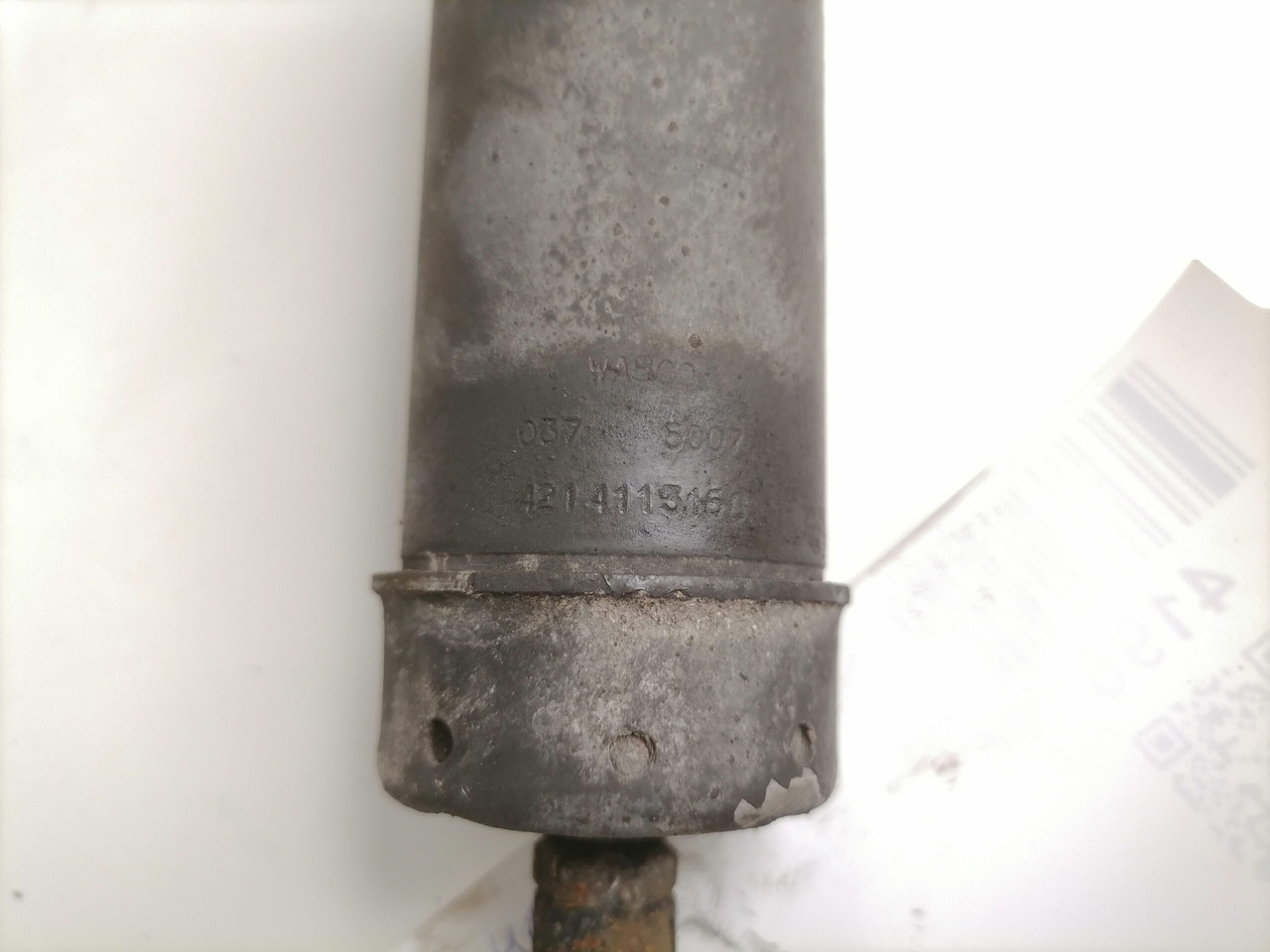 Scania Exhaust brake cylinder 4214113160 - Fék alkatrészek - Teherautó: 4 kép. Scania Exhaust brake cylinder 4214113160 - Fék alkatrészek - Teherautó: 4 kép.