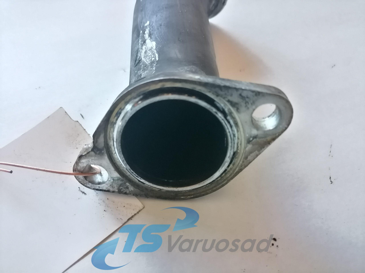 Scania Exhaust gas pipe 1808066 - Kipufogórendszer - Teherautó: 2 kép. Scania Exhaust gas pipe 1808066 - Kipufogórendszer - Teherautó: 2 kép.