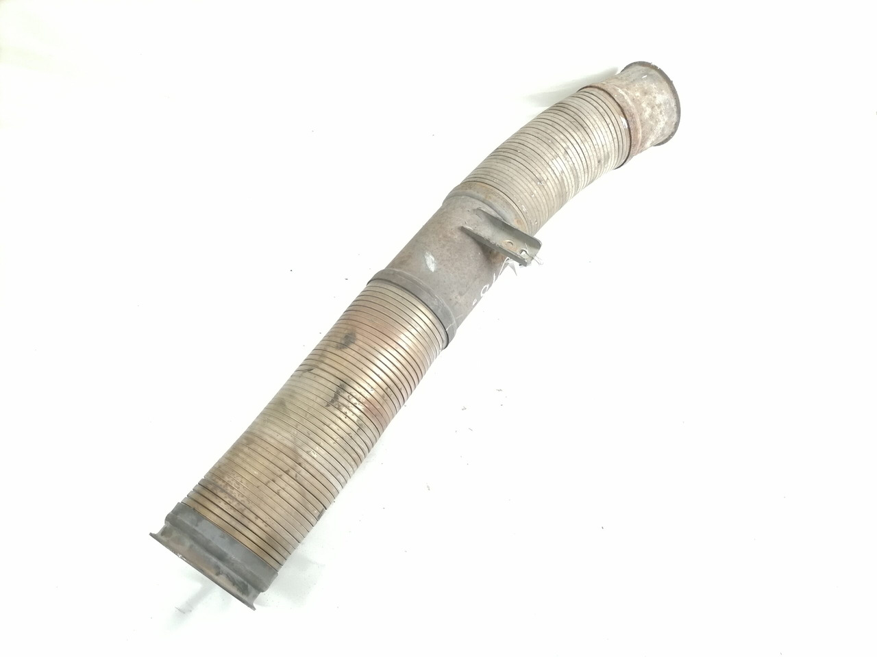 Scania Exhaust pipe 1505748 - Hangtompító - Teherautó: 1 kép. Scania Exhaust pipe 1505748 - Hangtompító - Teherautó: 1 kép.
