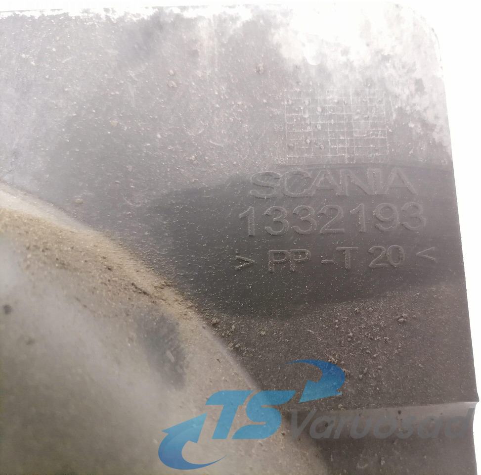 Scania Fan shroud 1332193 - Radiátor - Teherautó: 2 kép. Scania Fan shroud 1332193 - Radiátor - Teherautó: 2 kép.
