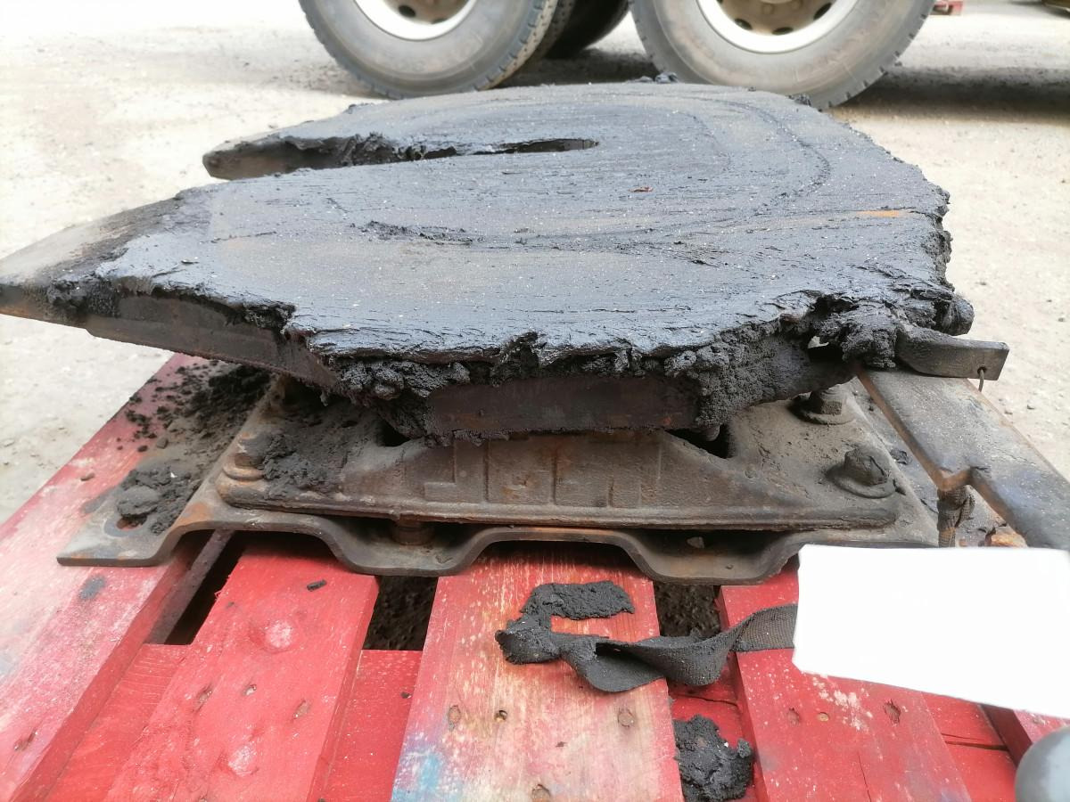 Scania Fifht wheel 1353631 - Nyereg - Teherautó: 4 kép. Scania Fifht wheel 1353631 - Nyereg - Teherautó: 4 kép.