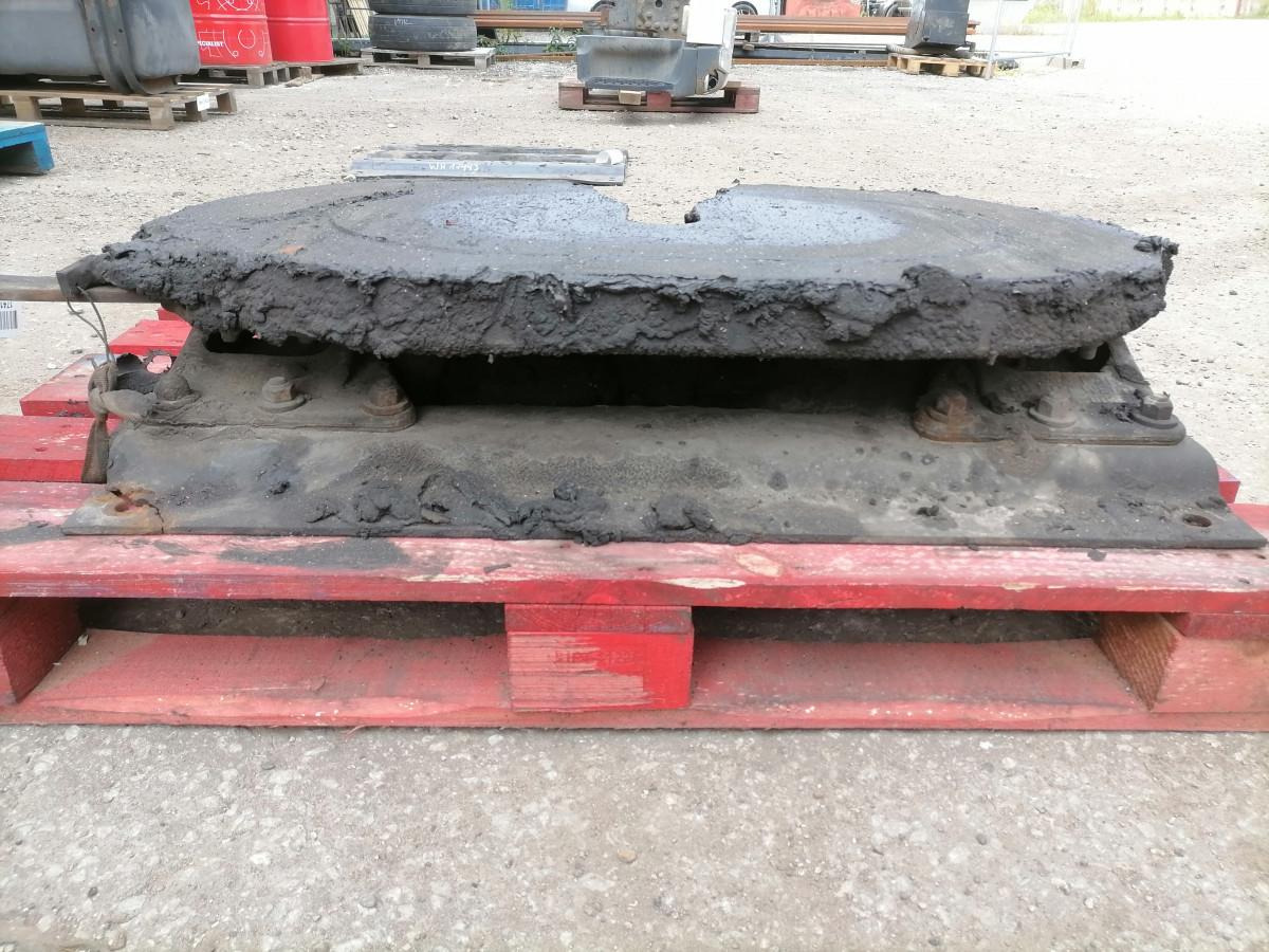 Scania Fifht wheel 1353631 - Nyereg - Teherautó: 3 kép. Scania Fifht wheel 1353631 - Nyereg - Teherautó: 3 kép.