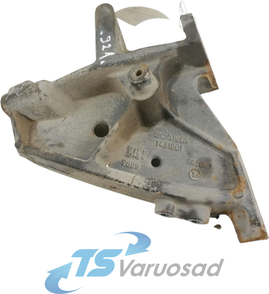 Scania Front bumper carrier 1431601 - Lökhárító - Teherautó: 1 kép. Scania Front bumper carrier 1431601 - Lökhárító - Teherautó: 1 kép.