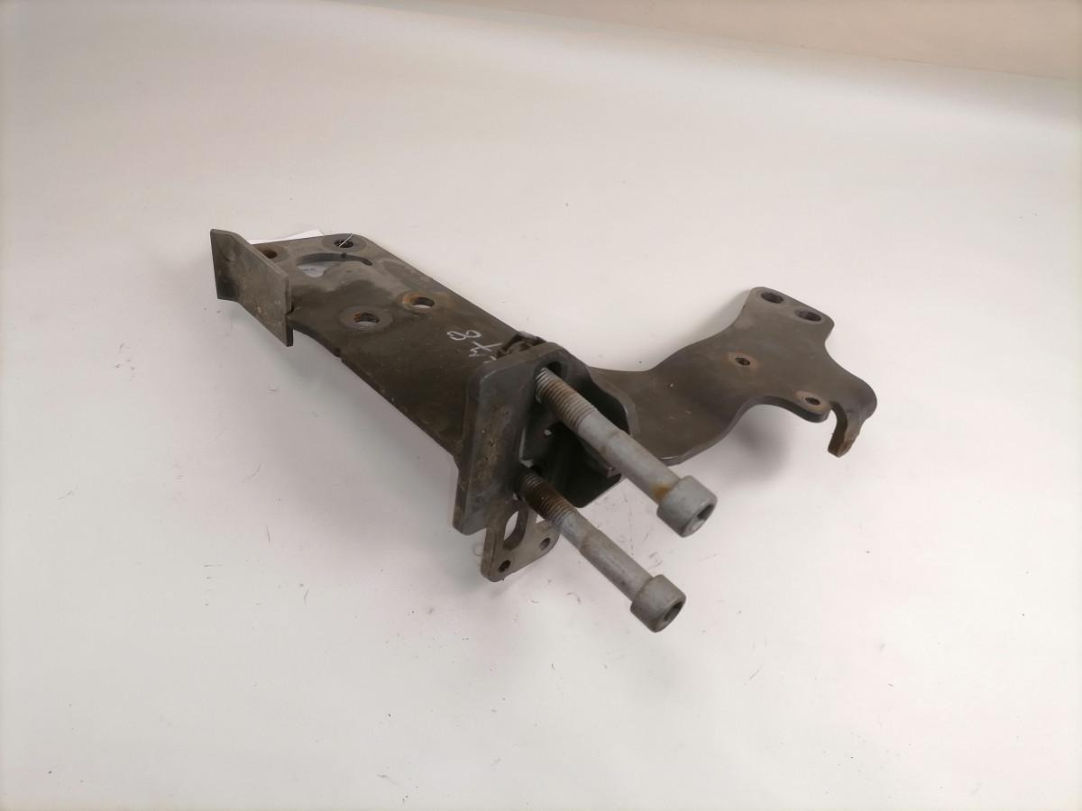 Scania Front bumper carrier 2785049 - Lökhárító - Teherautó: 2 kép. Scania Front bumper carrier 2785049 - Lökhárító - Teherautó: 2 kép.