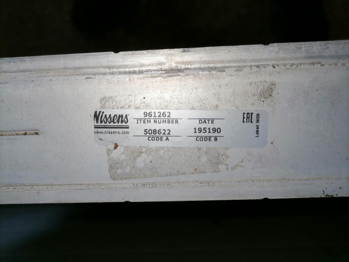 Scania Intercooler radiator 961262 - Köztes hűtő - Teherautó: 5 kép. Scania Intercooler radiator 961262 - Köztes hűtő - Teherautó: 5 kép.