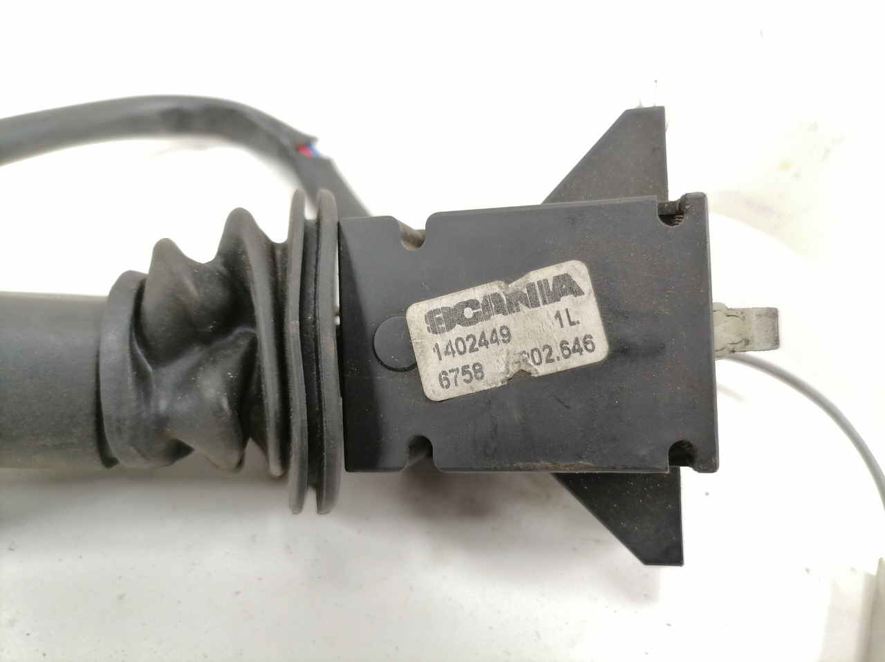 Scania Juhtkang, suunatuled 1402449 - Elektromos rendszer - Teherautó: 2 kép. Scania Juhtkang, suunatuled 1402449 - Elektromos rendszer - Teherautó: 2 kép.