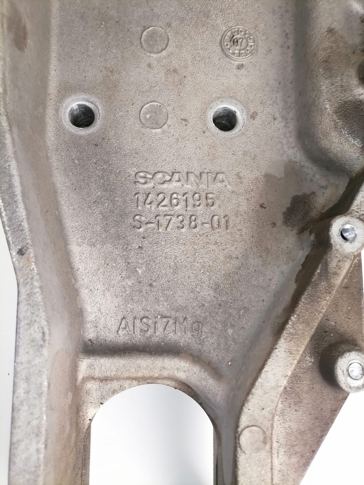 Scania Kabiini õhkpadja kandur 1426195 - Fülke felfüggesztés - Teherautó: 2 kép. Scania Kabiini õhkpadja kandur 1426195 - Fülke felfüggesztés - Teherautó: 2 kép.