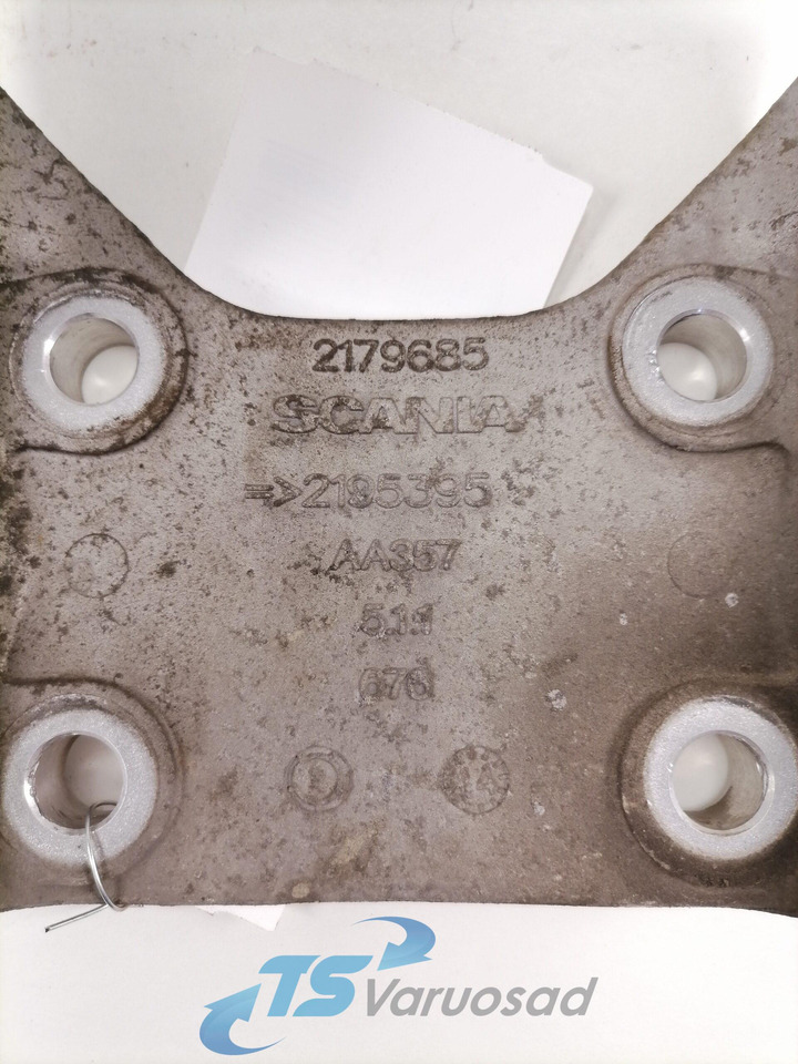 Scania Kabiini õhkpadja kandur 2179685 - Fülke felfüggesztés - Teherautó: 3 kép. Scania Kabiini õhkpadja kandur 2179685 - Fülke felfüggesztés - Teherautó: 3 kép.