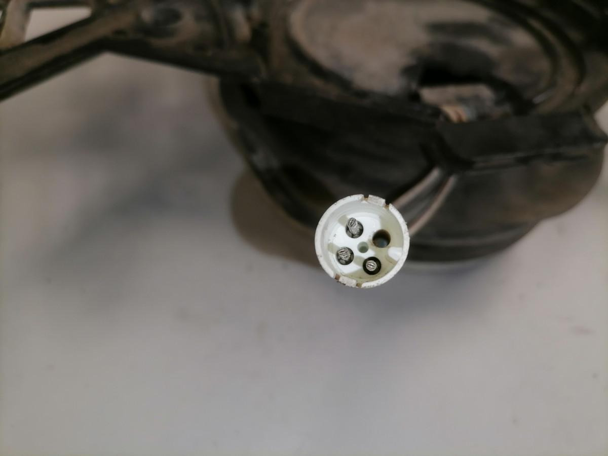 Scania Küljepeegli raam 1396529 - Visszapillantó tükör - Teherautó: 4 kép. Scania Küljepeegli raam 1396529 - Visszapillantó tükör - Teherautó: 4 kép.