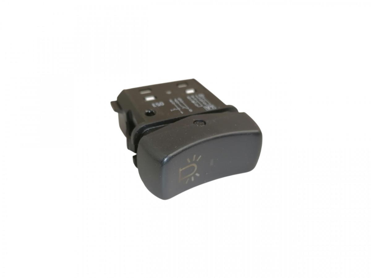 Scania Lüliti 1897203 - Fülke - Teherautó: 1 kép. Scania Lüliti 1897203 - Fülke - Teherautó: 1 kép.