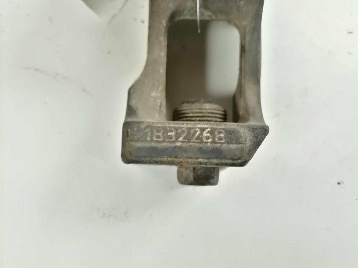 Scania Muffler carrier 1832268 - Hangtompító - Teherautó: 4 kép. Scania Muffler carrier 1832268 - Hangtompító - Teherautó: 4 kép.