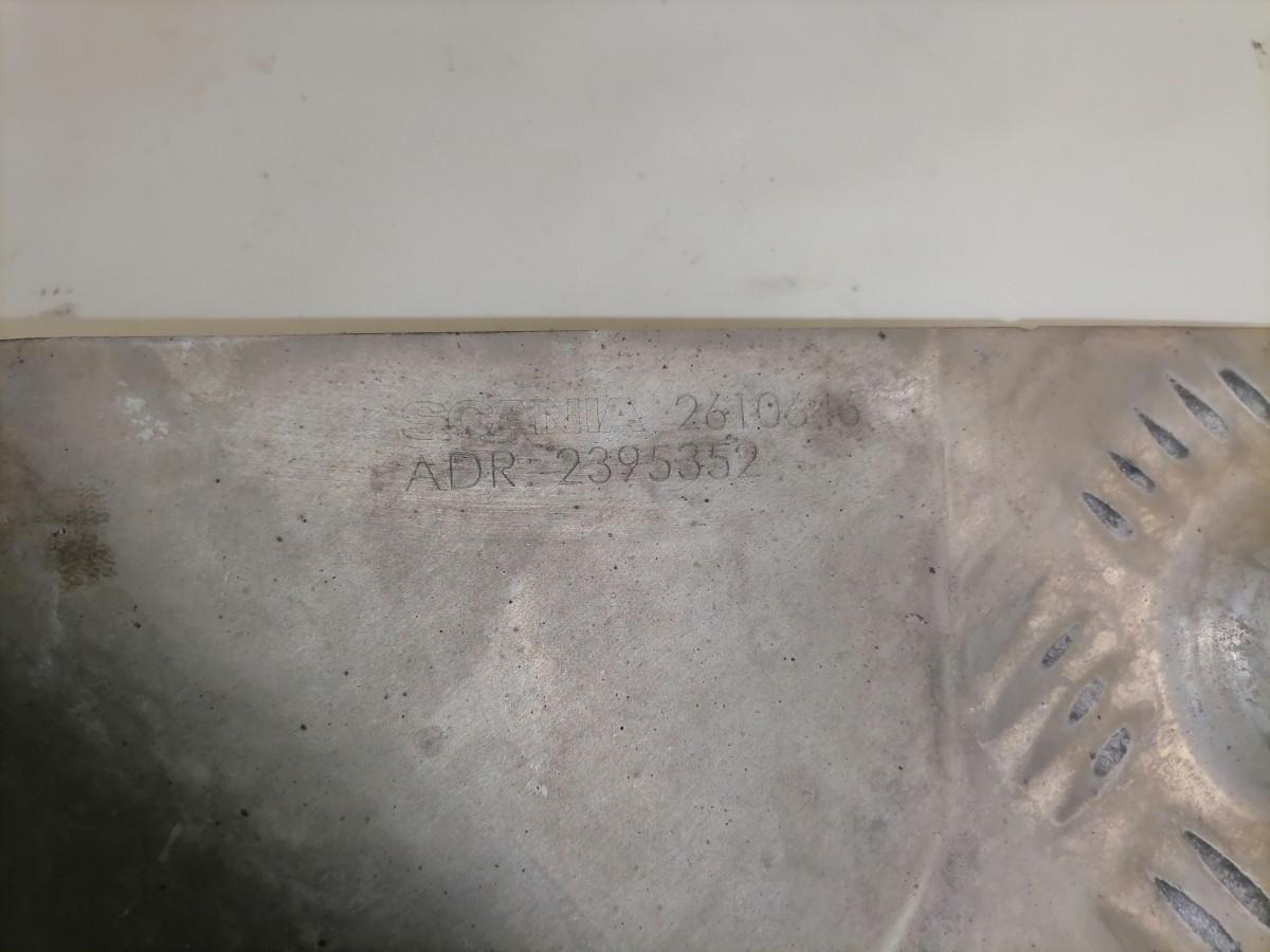 Scania Muffler cover 2610646 - Hangtompító - Teherautó: 4 kép. Scania Muffler cover 2610646 - Hangtompító - Teherautó: 4 kép.