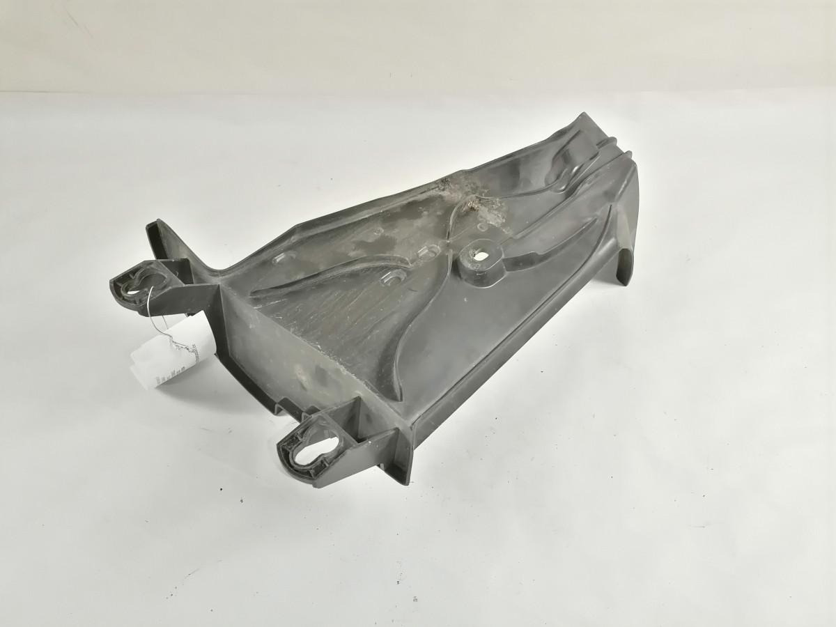 Scania Plastikdetail 2330802 - Légterelő - Teherautó: 3 kép. Scania Plastikdetail 2330802 - Légterelő - Teherautó: 3 kép.