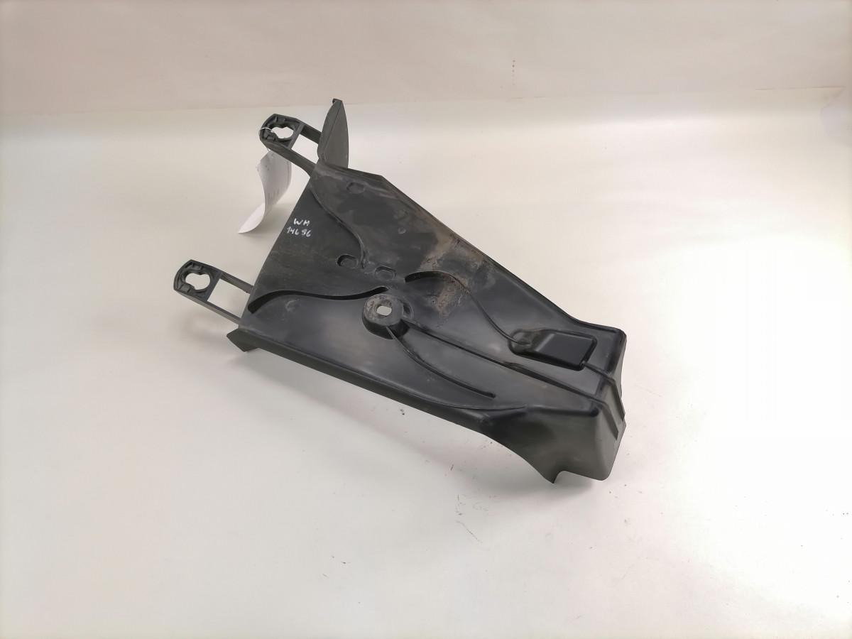 Scania Plastikdetail 2330802 - Légterelő - Teherautó: 3 kép. Scania Plastikdetail 2330802 - Légterelő - Teherautó: 3 kép.