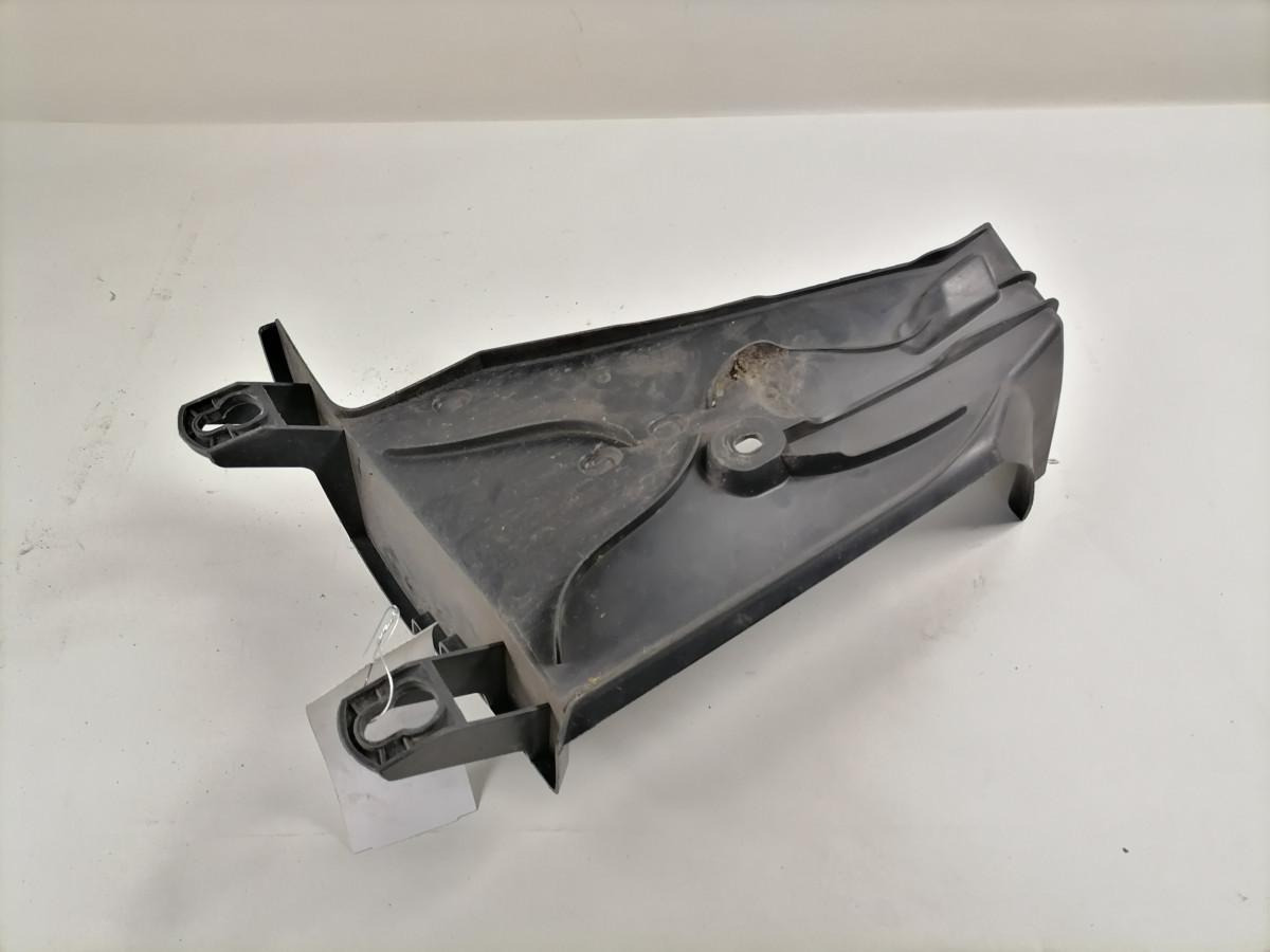 Scania Plastikdetail 2330802 - Légterelő - Teherautó: 2 kép. Scania Plastikdetail 2330802 - Légterelő - Teherautó: 2 kép.