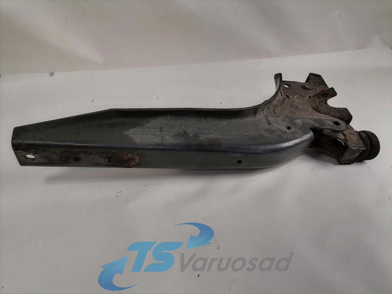 Scania Scania cab carrier 1491018 - Fülke felfüggesztés - Teherautó: 2 kép. Scania Scania cab carrier 1491018 - Fülke felfüggesztés - Teherautó: 2 kép.