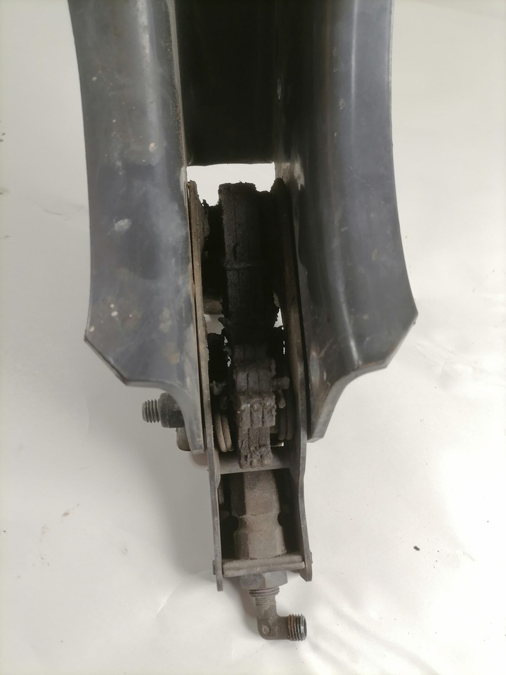 Scania Scania cab carrier 1491019 - Fülke felfüggesztés - Teherautó: 3 kép. Scania Scania cab carrier 1491019 - Fülke felfüggesztés - Teherautó: 3 kép.