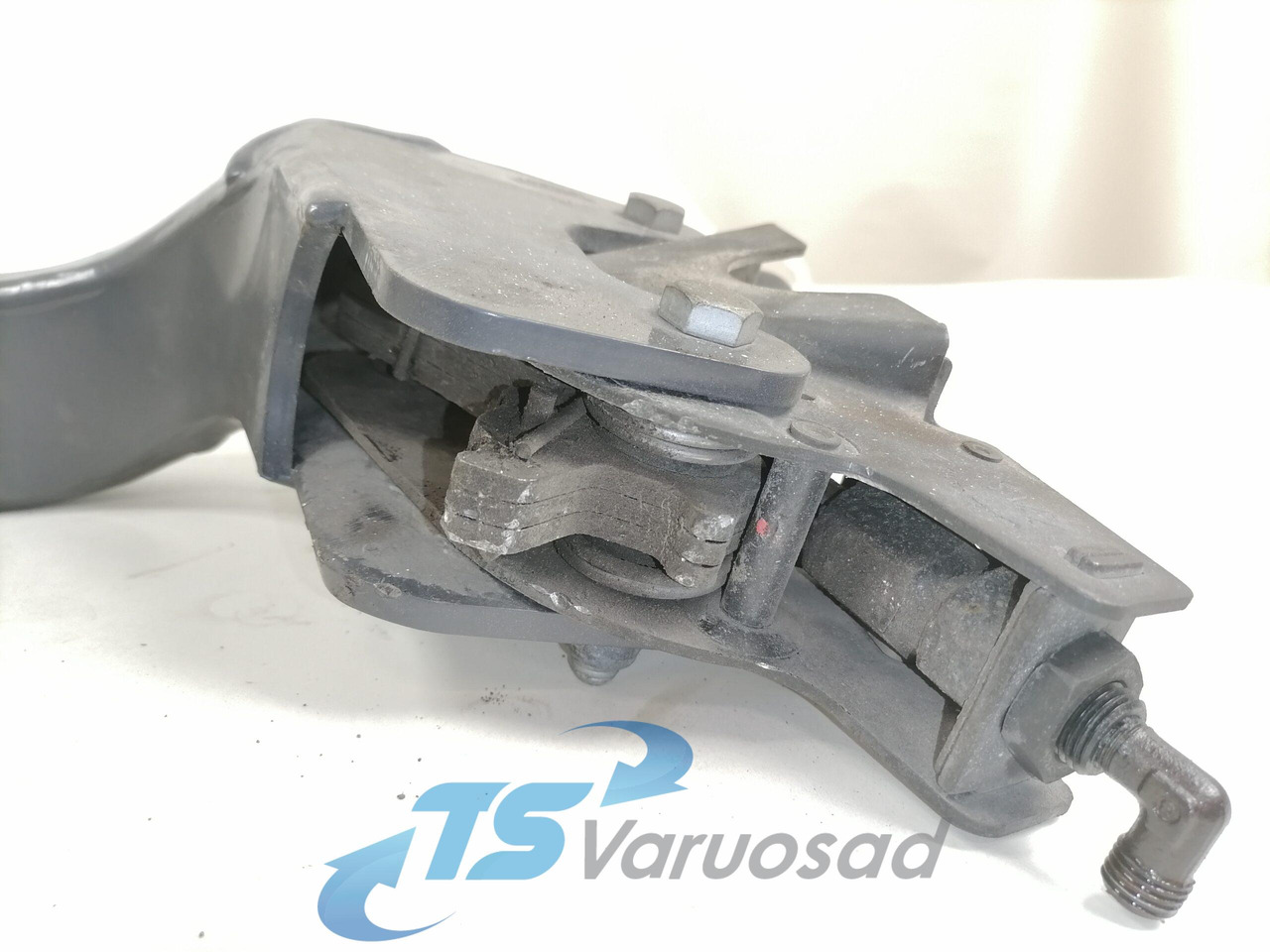 Scania Scania cab carrier 1510507 - Fülke felfüggesztés - Teherautó: 2 kép. Scania Scania cab carrier 1510507 - Fülke felfüggesztés - Teherautó: 2 kép.