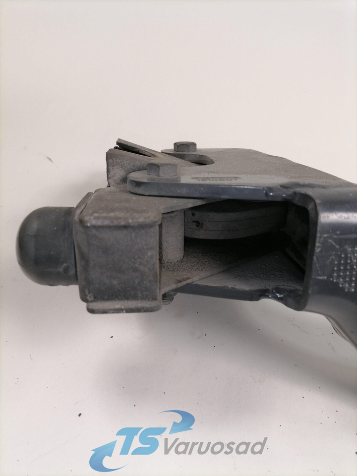 Scania Scania cab carrier 1510507 - Fülke felfüggesztés - Teherautó: 4 kép. Scania Scania cab carrier 1510507 - Fülke felfüggesztés - Teherautó: 4 kép.