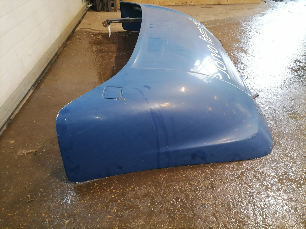 Scania Scania cab wind deflector, roof 1757973 - Légterelő - Teherautó: 4 kép. Scania Scania cab wind deflector, roof 1757973 - Légterelő - Teherautó: 4 kép.