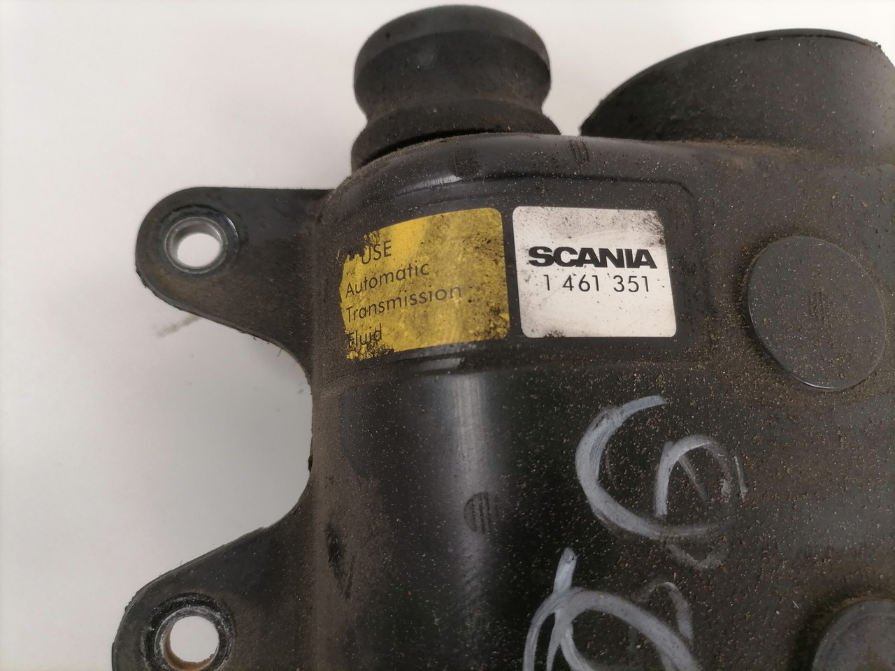 Scania Scania steering oil tank 1461351 - Szervócső - Teherautó: 2 kép. Scania Scania steering oil tank 1461351 - Szervócső - Teherautó: 2 kép.