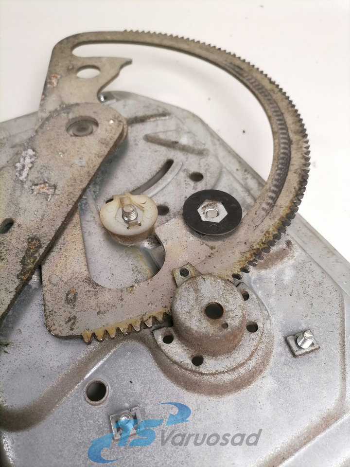 Scania Side window lifting mechanism 2572351 - Ablak és alkatrészek - Teherautó: 2 kép. Scania Side window lifting mechanism 2572351 - Ablak és alkatrészek - Teherautó: 2 kép.