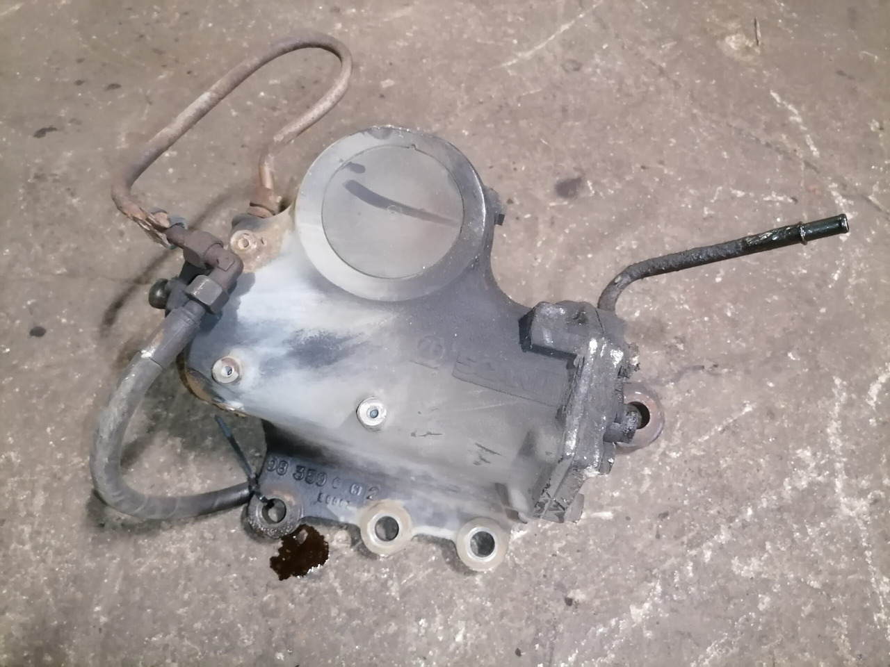 Scania Steering box 1353044 - Kormánymű - Teherautó: 5 kép. Scania Steering box 1353044 - Kormánymű - Teherautó: 5 kép.