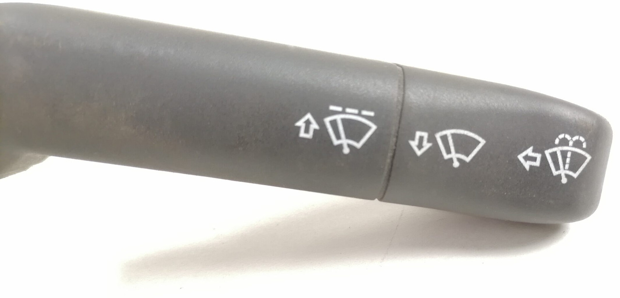 Scania Switch, wipers 1424970 - Elektromos rendszer - Teherautó: 3 kép. Scania Switch, wipers 1424970 - Elektromos rendszer - Teherautó: 3 kép.