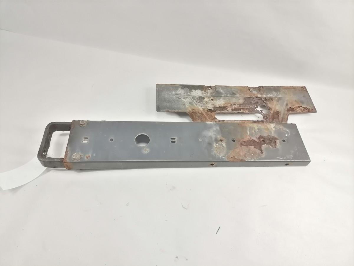 Scania Tagatule kandur 2960688 - Hátsó lámpa - Teherautó: 3 kép. Scania Tagatule kandur 2960688 - Hátsó lámpa - Teherautó: 3 kép.