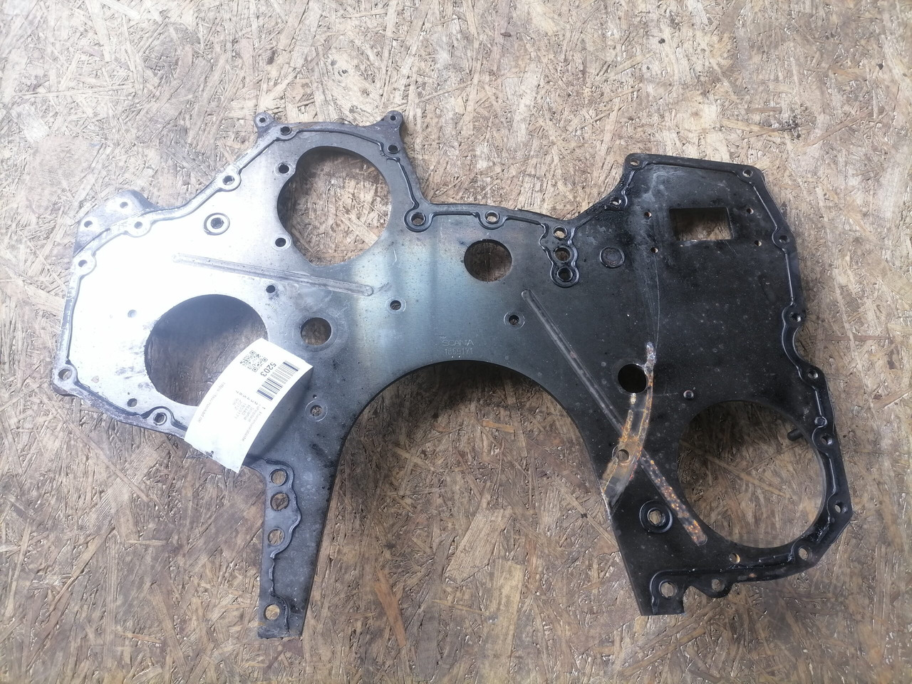 Scania Timing gear plate 1859171 - Motor és alkatrészek - Teherautó: 2 kép. Scania Timing gear plate 1859171 - Motor és alkatrészek - Teherautó: 2 kép.