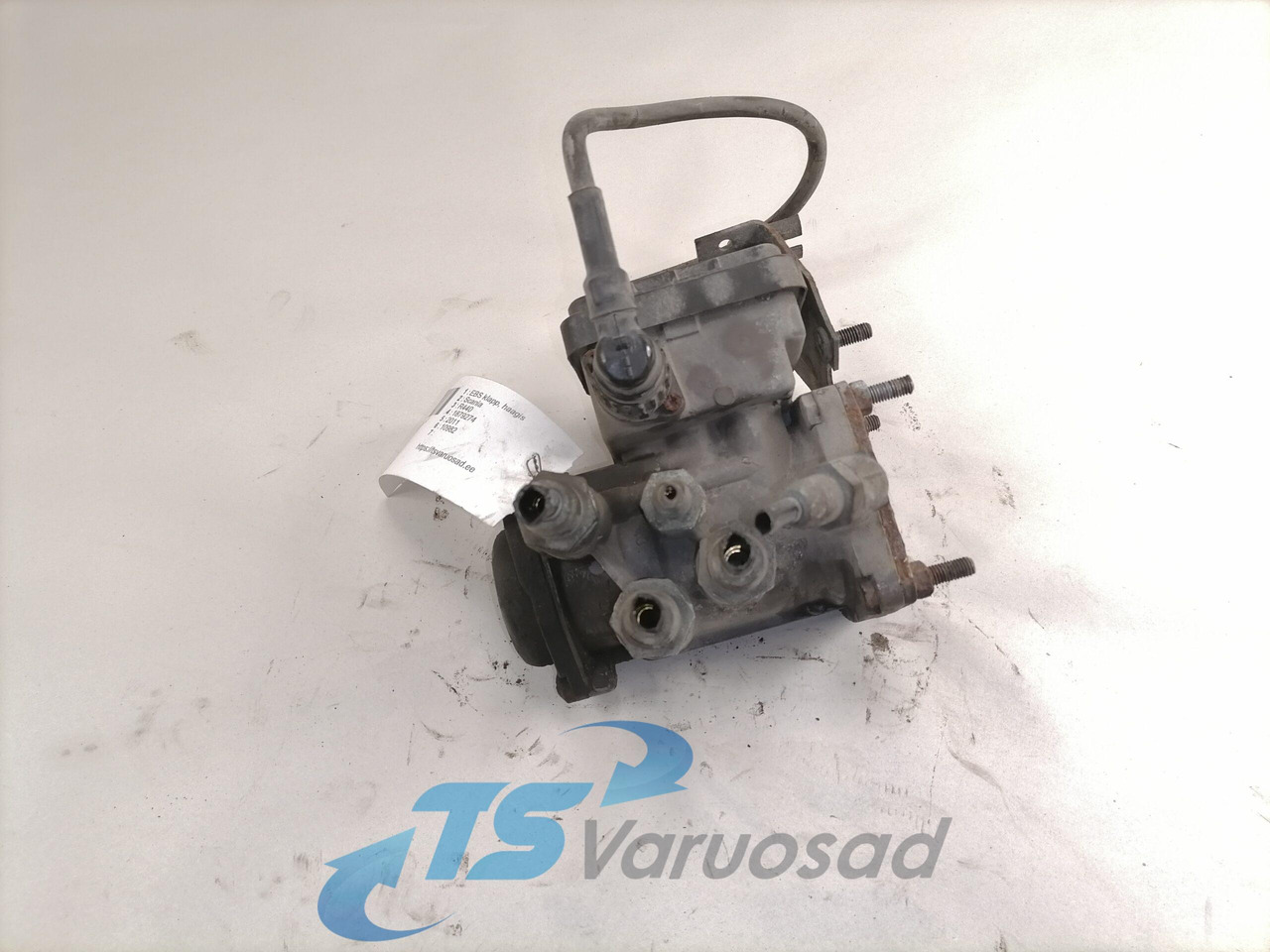 Scania Trailer brake pressure control 1879274 - Fékszelep - Teherautó: 2 kép. Scania Trailer brake pressure control 1879274 - Fékszelep - Teherautó: 2 kép.