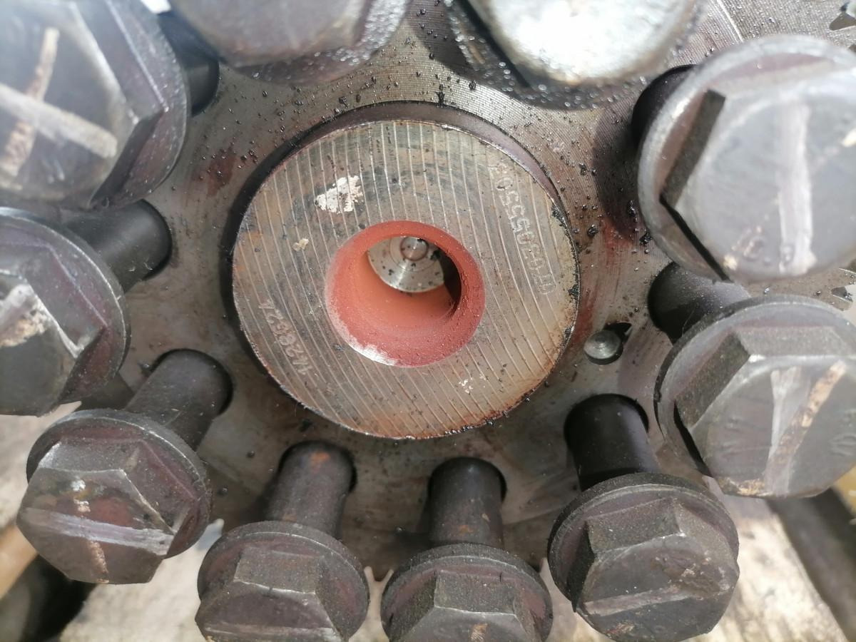 Scania Väntvõll 1428625 - Főtengely - Teherautó: 2 kép. Scania Väntvõll 1428625 - Főtengely - Teherautó: 2 kép.