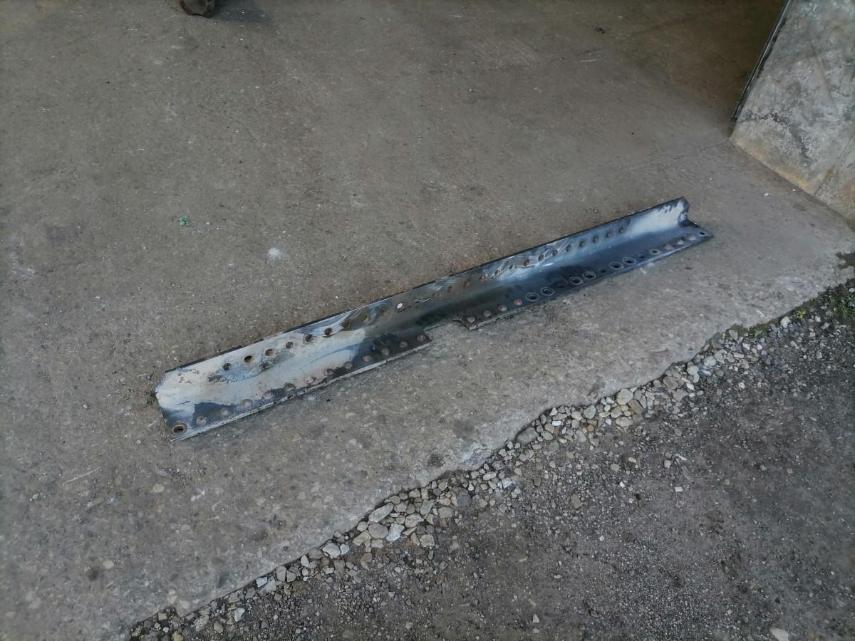 Scania Veosadula vinkel 2089088 - Nyereg - Teherautó: 3 kép. Scania Veosadula vinkel 2089088 - Nyereg - Teherautó: 3 kép.