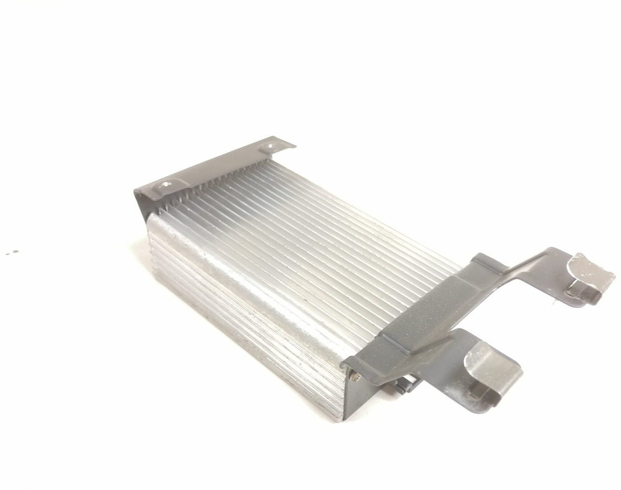 Scania Voltage converter 1449522 - Elektromos rendszer - Teherautó: 1 kép. Scania Voltage converter 1449522 - Elektromos rendszer - Teherautó: 1 kép.