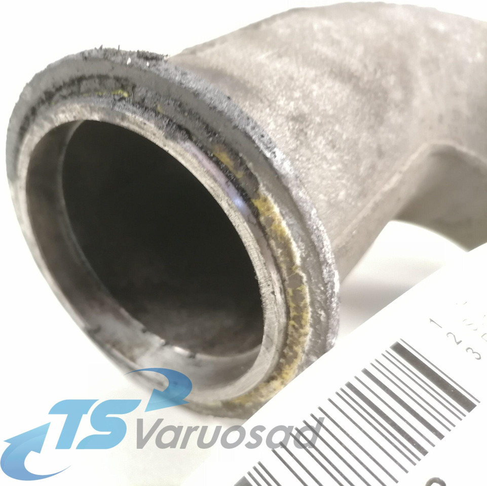 Scania intercooler pipe 1385193 - Köztes hűtő - Teherautó: 3 kép. Scania intercooler pipe 1385193 - Köztes hűtő - Teherautó: 3 kép.