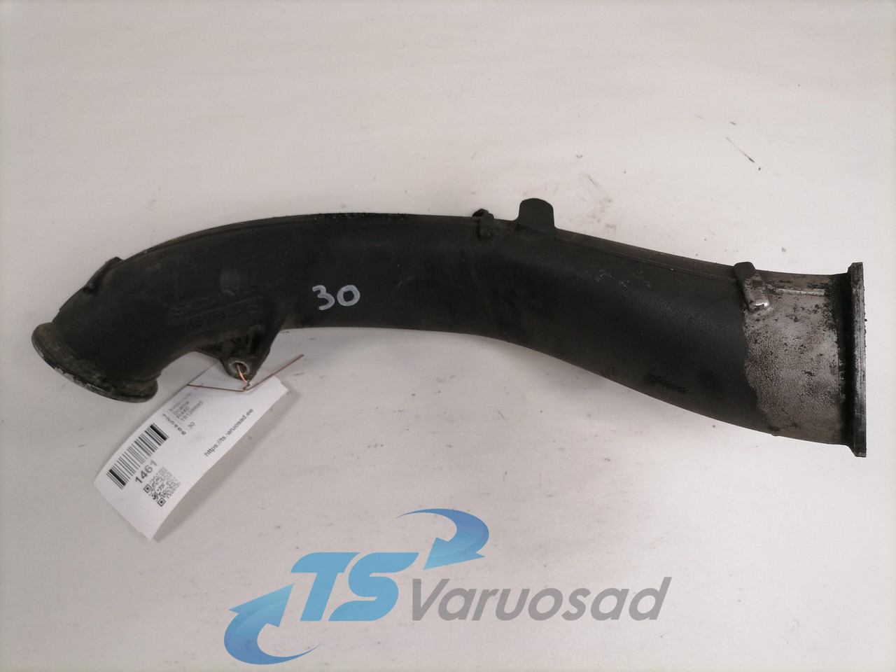 Scania intercooler pipe 18128885 - Köztes hűtő - Teherautó: 1 kép. Scania intercooler pipe 18128885 - Köztes hűtő - Teherautó: 1 kép.