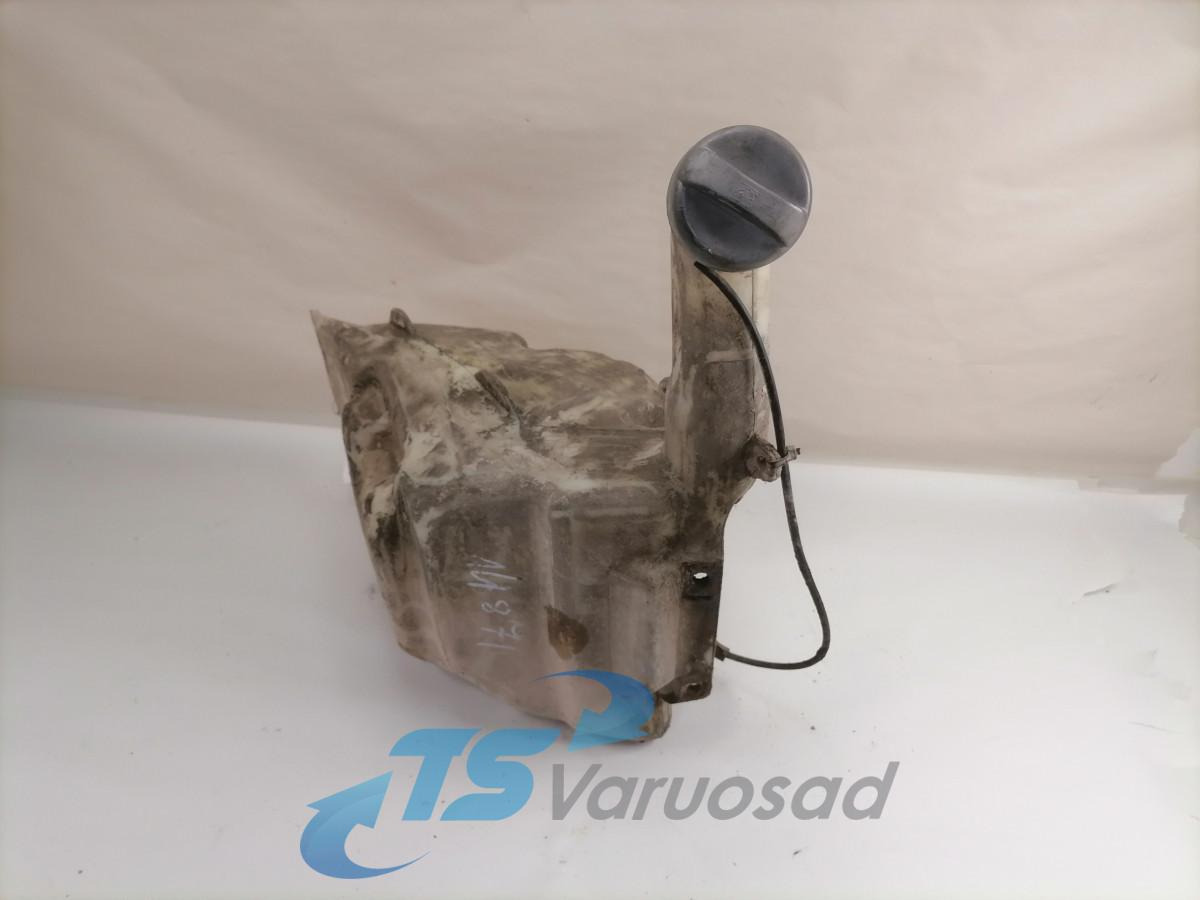 Scania windscreen washer fluid tank 1772662 - Ablaktörlő - Teherautó: 2 kép. Scania windscreen washer fluid tank 1772662 - Ablaktörlő - Teherautó: 2 kép.