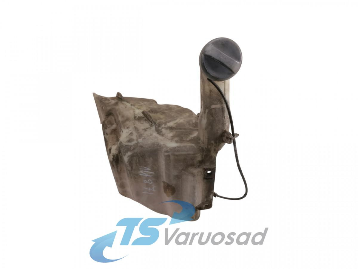 Scania windscreen washer fluid tank 1772662 - Ablaktörlő - Teherautó: 1 kép. Scania windscreen washer fluid tank 1772662 - Ablaktörlő - Teherautó: 1 kép.