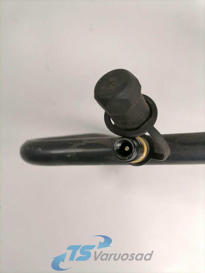 Volvo A/C pipe 20708192 - Fűtés/ Szellőzés gep - Teherautó: 2 kép. Volvo A/C pipe 20708192 - Fűtés/ Szellőzés gep - Teherautó: 2 kép.