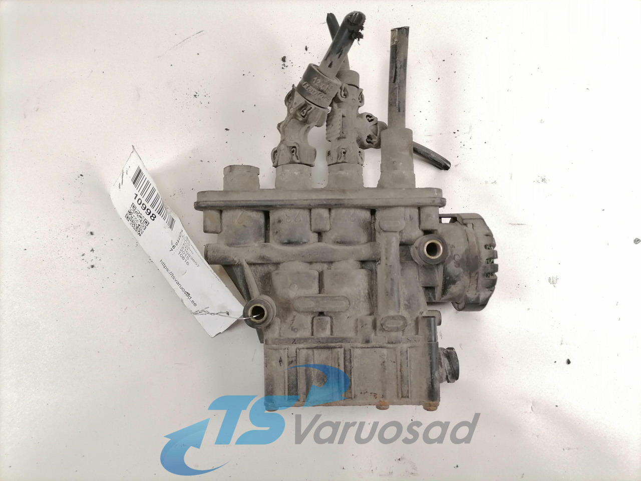 Volvo Air suspension control valve, ECAS 21083657 - Fékszelep - Teherautó: 2 kép. Volvo Air suspension control valve, ECAS 21083657 - Fékszelep - Teherautó: 2 kép.