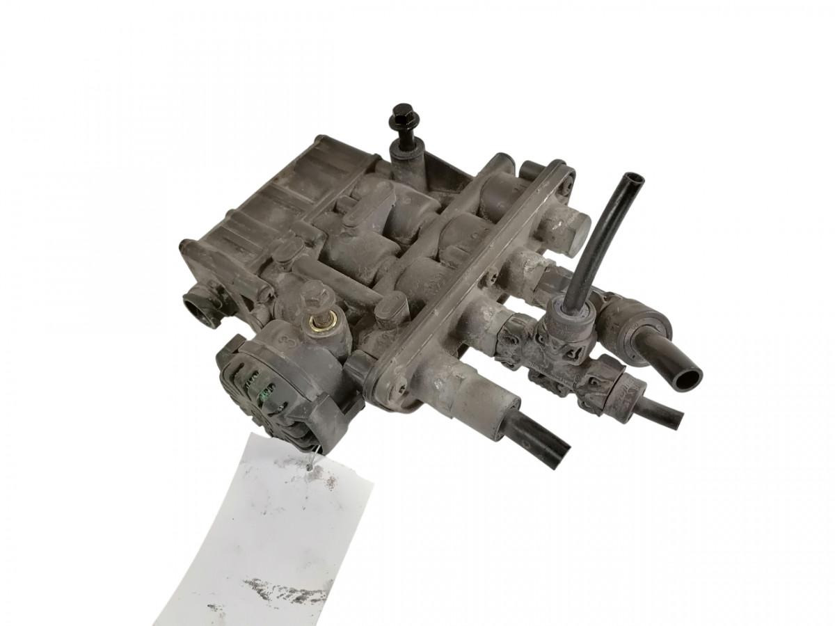 Volvo Air suspension control valve, ECAS 21083657 - Fékszelep - Teherautó: 1 kép. Volvo Air suspension control valve, ECAS 21083657 - Fékszelep - Teherautó: 1 kép.