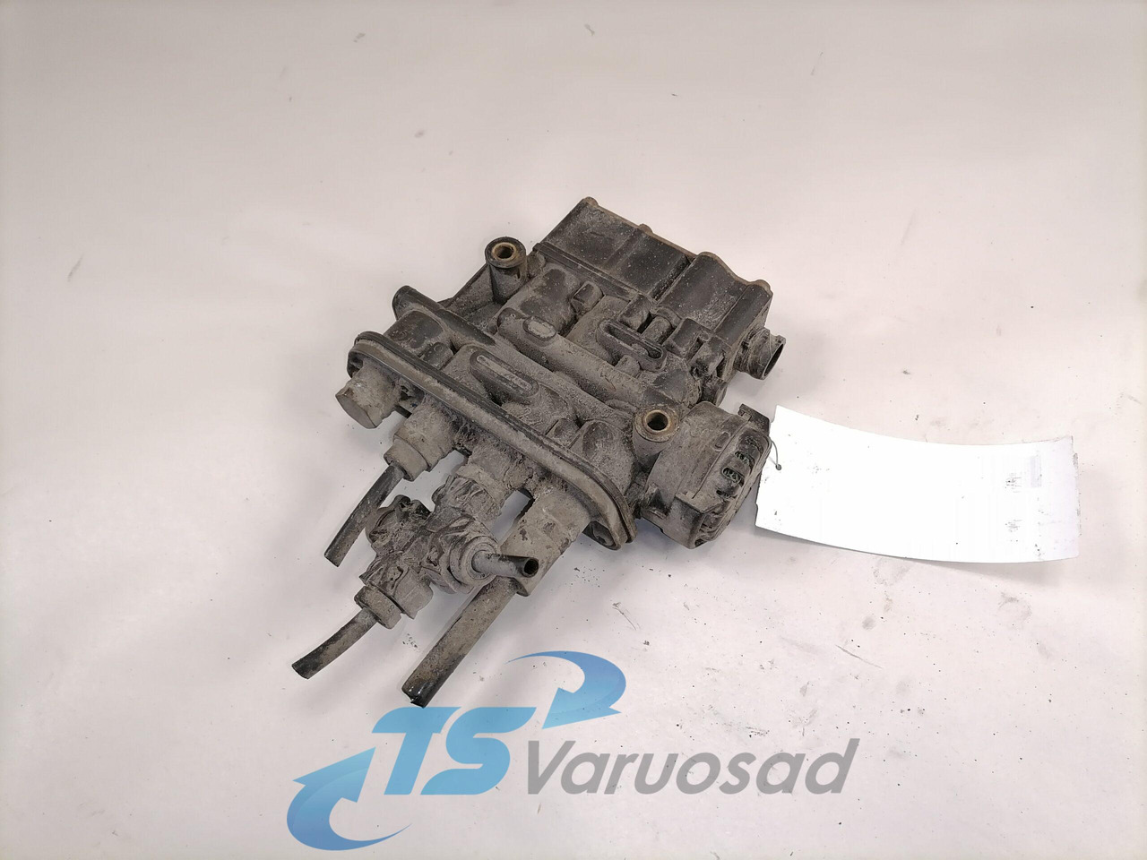 Volvo Air suspension control valve, ECAS 21083657 - Fékszelep - Teherautó: 3 kép. Volvo Air suspension control valve, ECAS 21083657 - Fékszelep - Teherautó: 3 kép.
